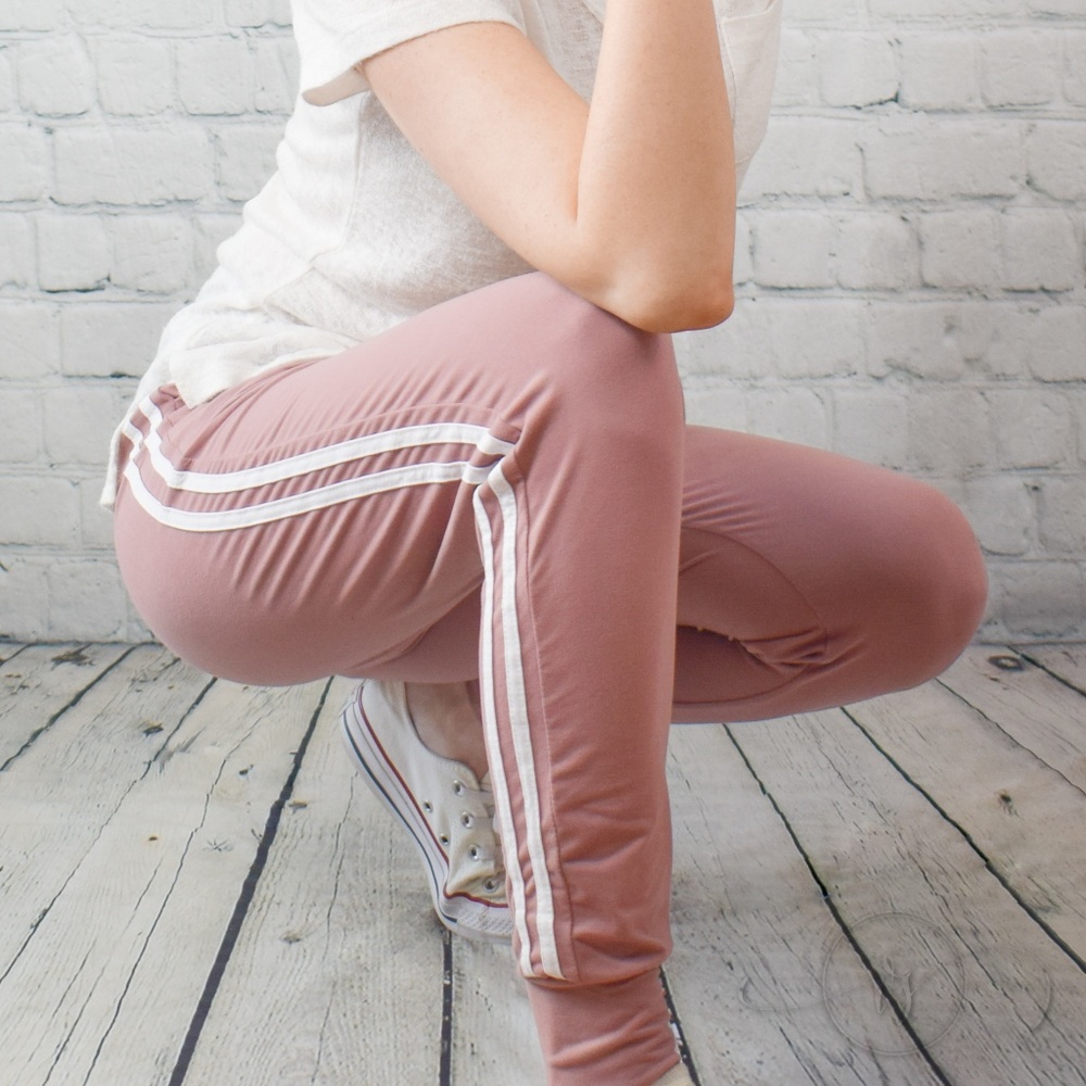 Last One ❗ Mauve Brushed Knit Joggers